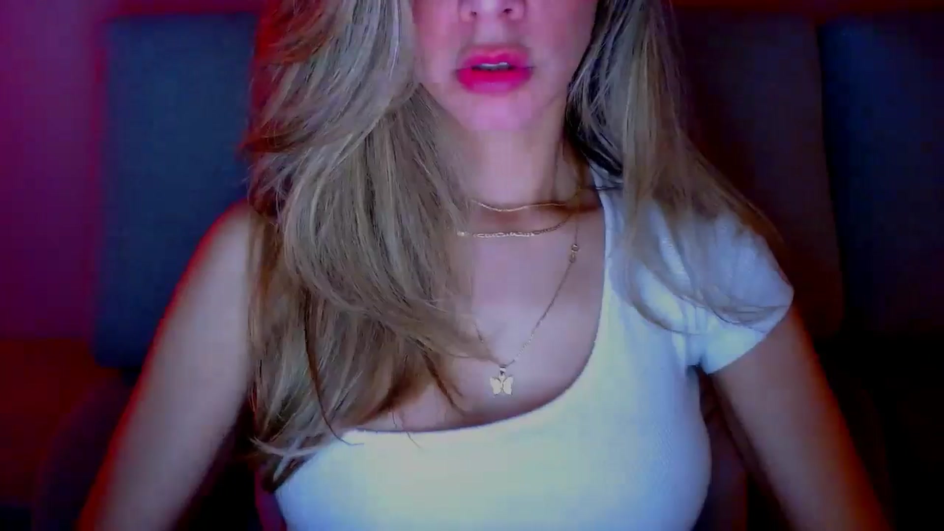 Gallery image thumbnail from fresagirl's myfreecams stream on, 02/04/2025, 22:47 image 9 of 20