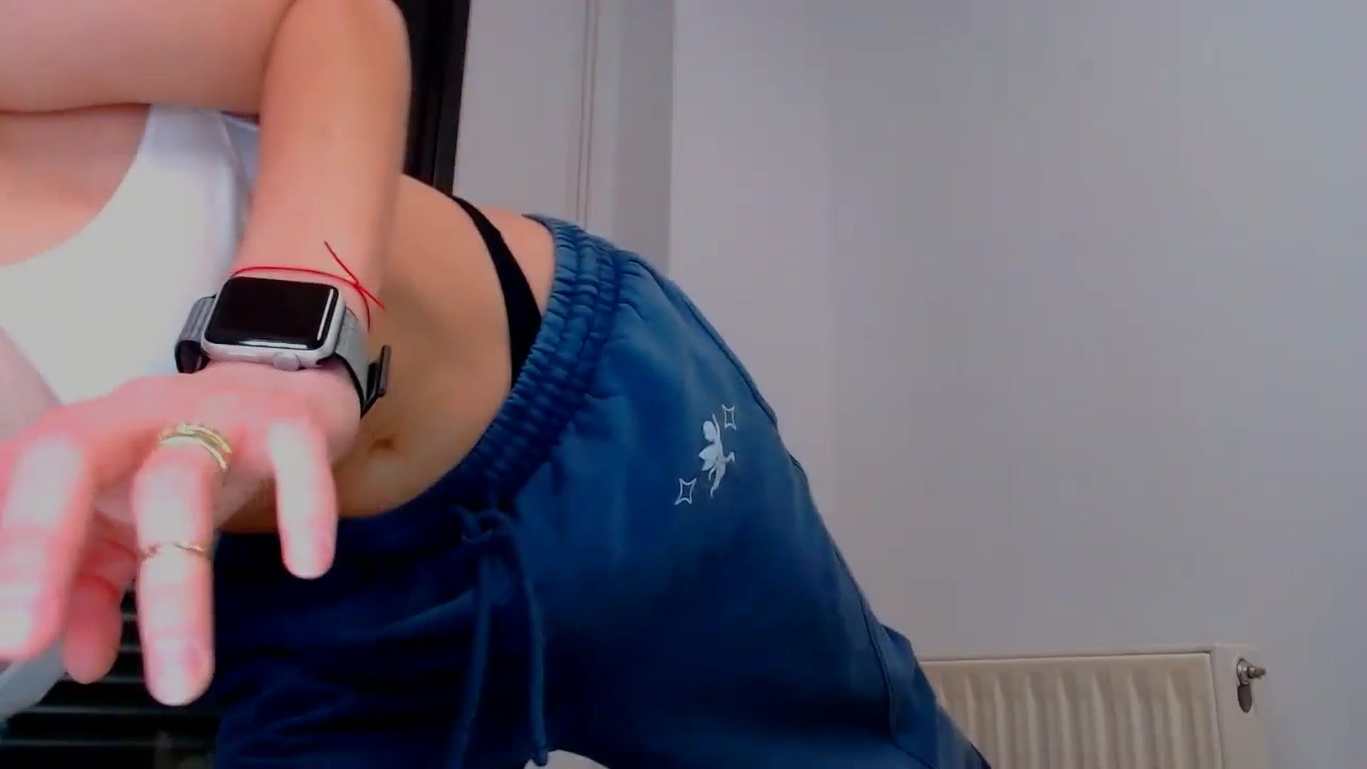 Gallery image thumbnail from fresagirl's myfreecams stream on, 03/19/2025, 01:01 image 20 of 20