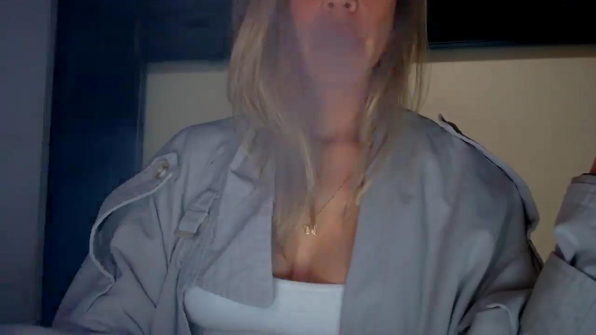 Gallery image thumbnail from fresagirl's myfreecams stream on, 03/19/2025, 01:18 image 5 of 20