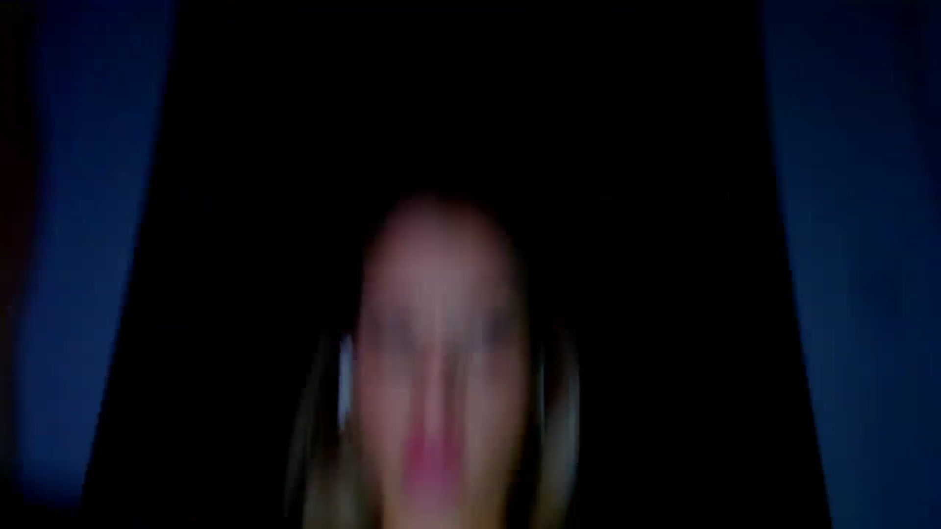 Gallery image thumbnail from fresagirl's myfreecams stream on, 03/20/2025, 23:30 image 17 of 20