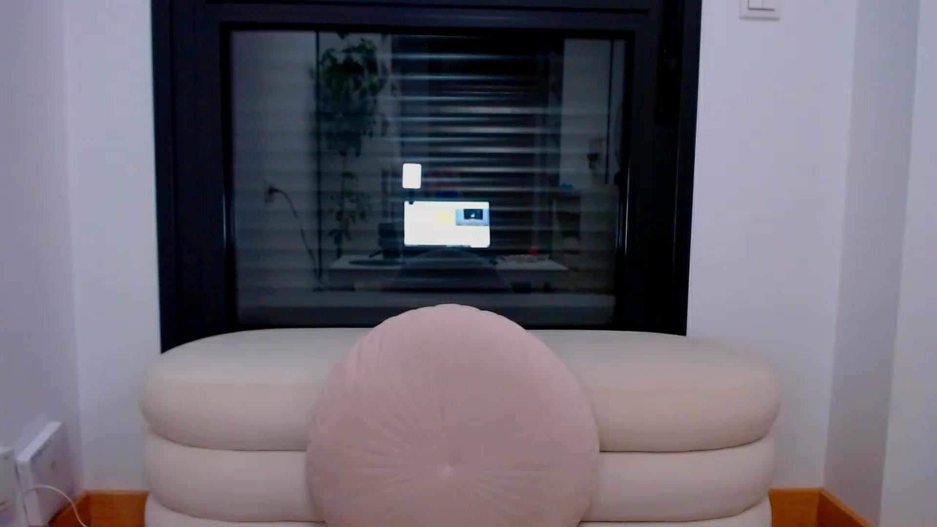Gallery image thumbnail from fresagirl's myfreecams stream on, 06/03/2025, 20:01 image 17 of 20