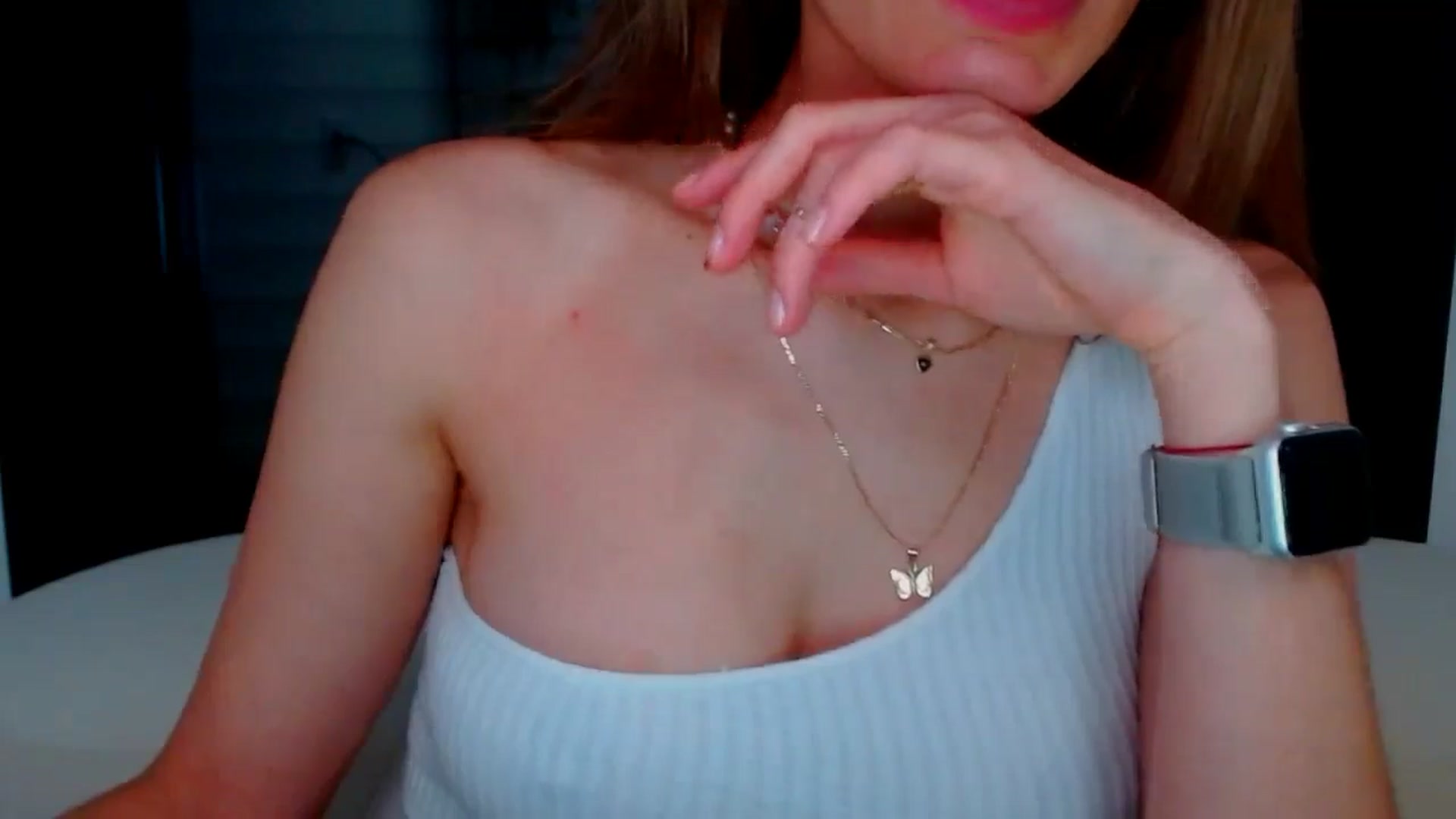 Gallery image thumbnail from fresagirl's myfreecams stream on, 06/11/2025, 21:08 image 18 of 20
