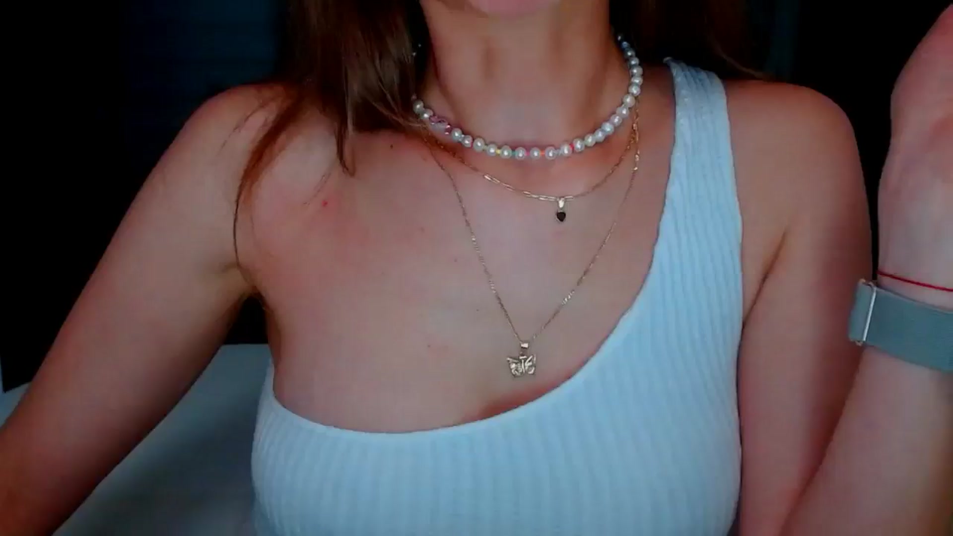 Gallery image thumbnail from fresagirl's myfreecams stream on, 06/11/2025, 21:08 image 10 of 20
