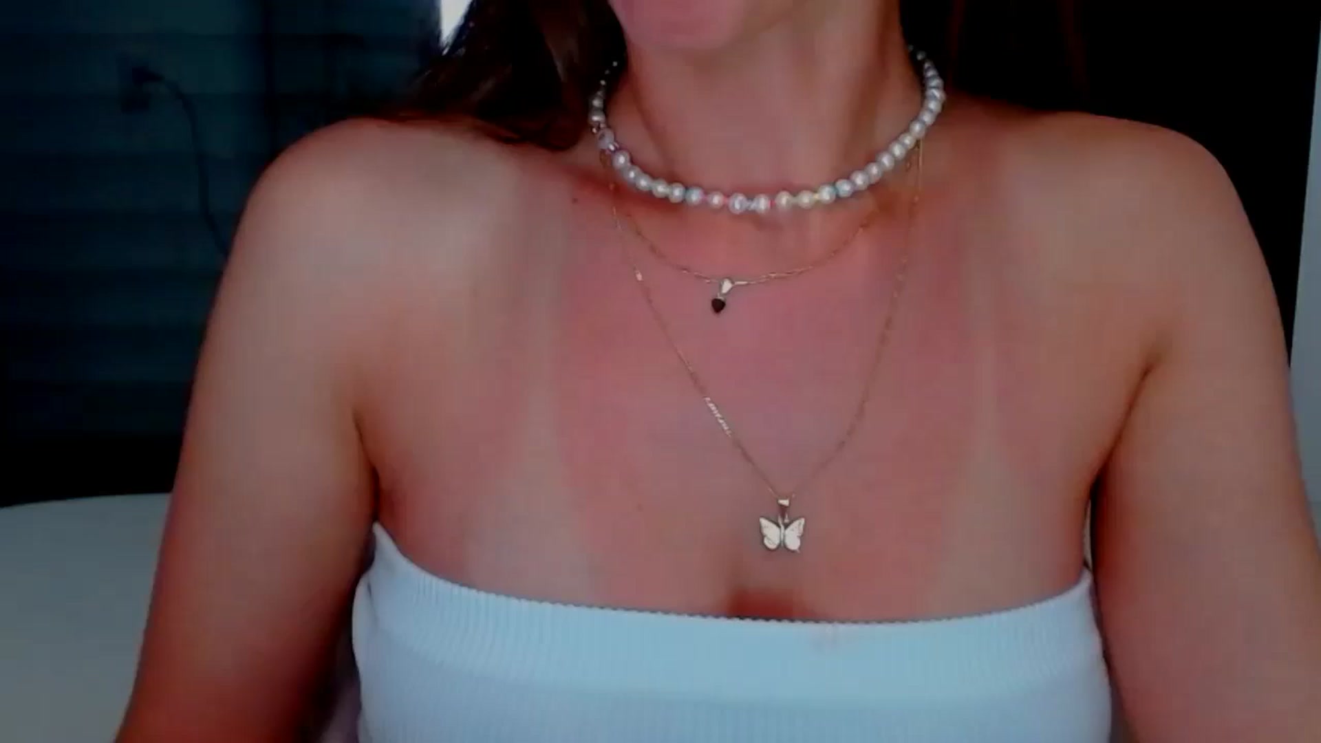 Gallery image thumbnail from fresagirl's myfreecams stream on, 06/18/2025, 22:52 image 2 of 20