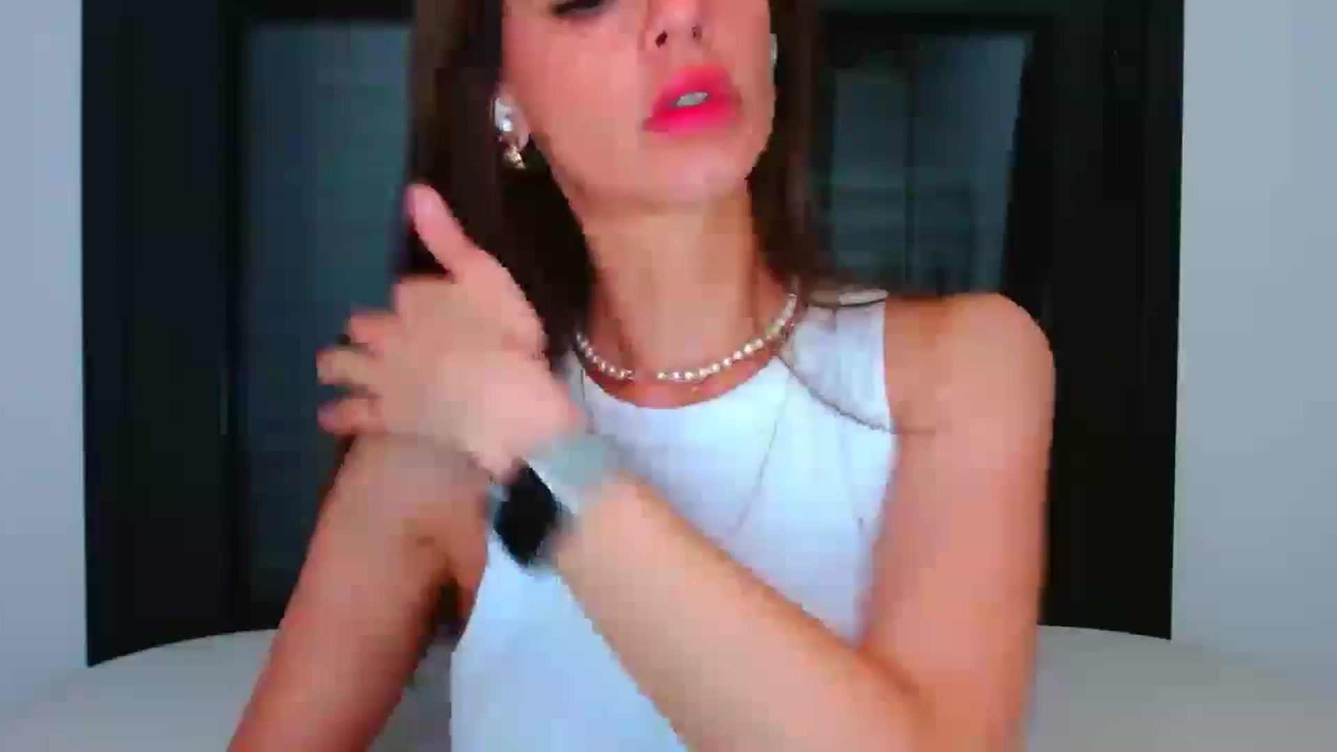 Gallery image thumbnail from fresagirl's myfreecams stream on, 06/19/2025, 21:21 image 19 of 20