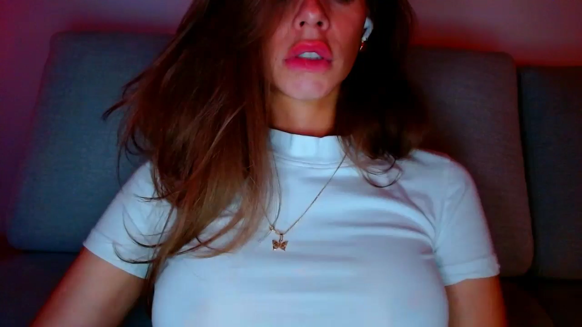 Gallery image thumbnail from fresagirl's myfreecams stream on, 07/14/2025, 23:12 image 18 of 20
