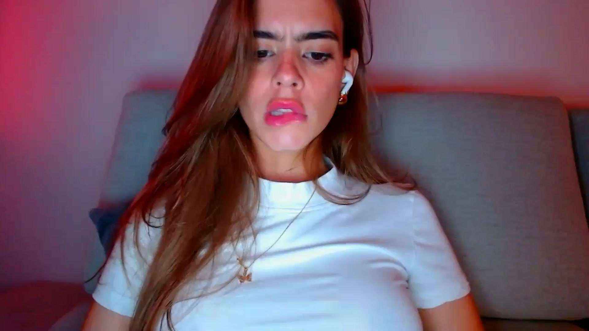Gallery image thumbnail from fresagirl's myfreecams stream on, 07/14/2025, 23:12 image 6 of 20