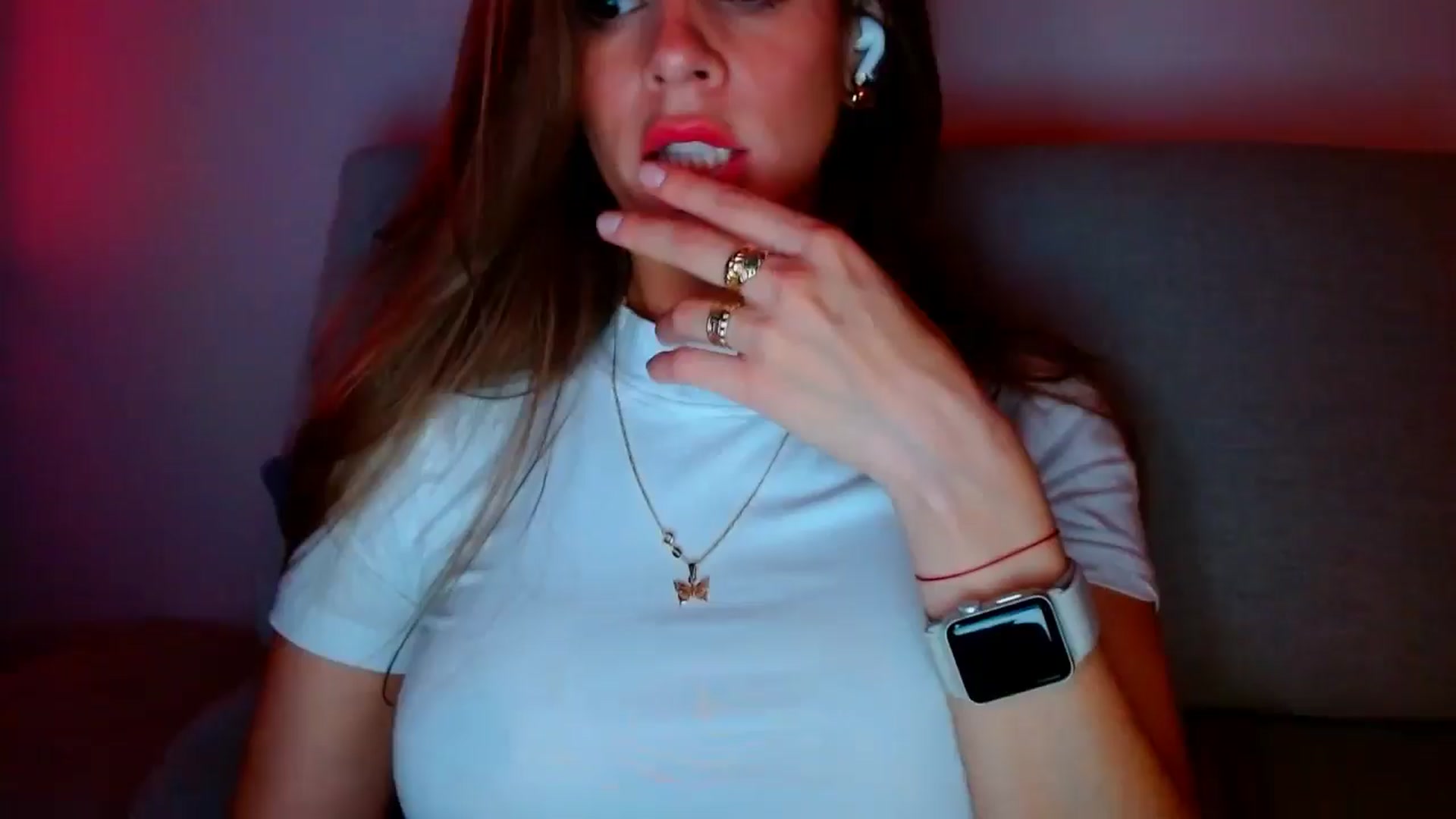 Gallery image thumbnail from fresagirl's myfreecams stream on, 07/14/2025, 23:12 image 7 of 20