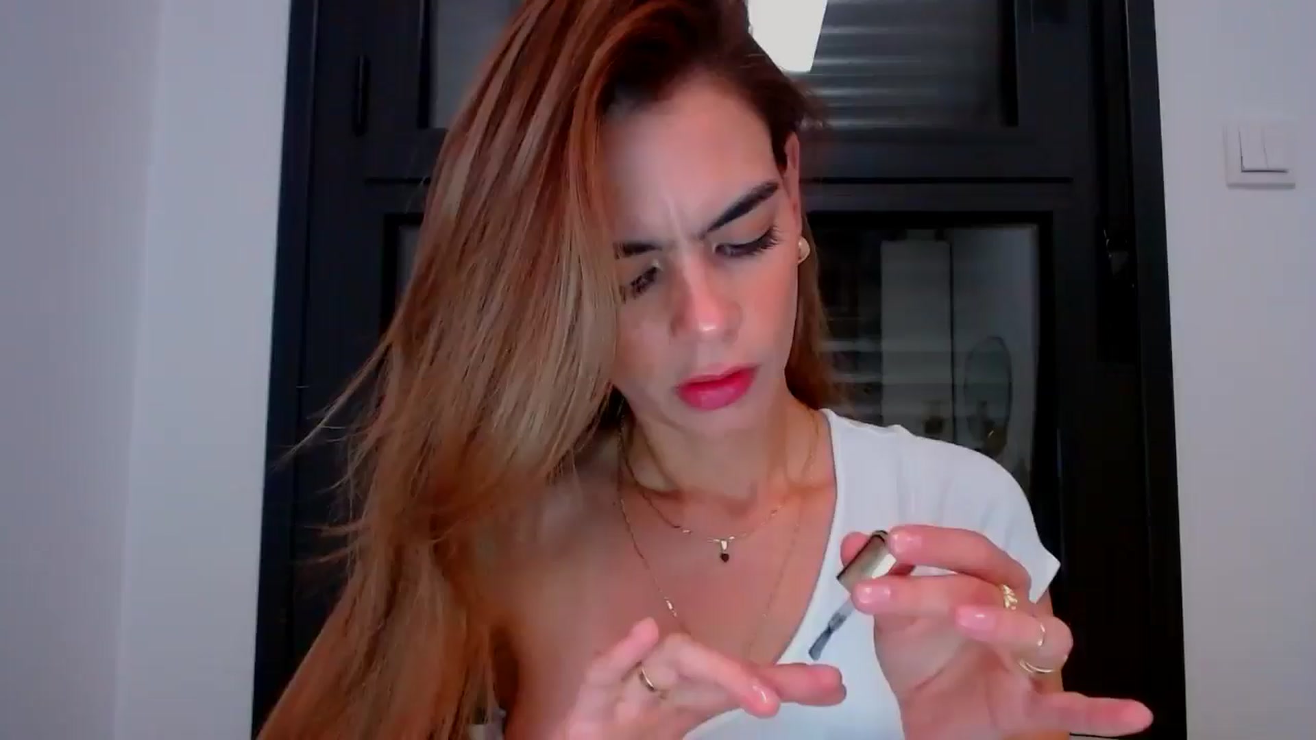 Gallery image thumbnail from fresagirl's myfreecams stream on, 07/23/2025, 20:47 image 1 of 20