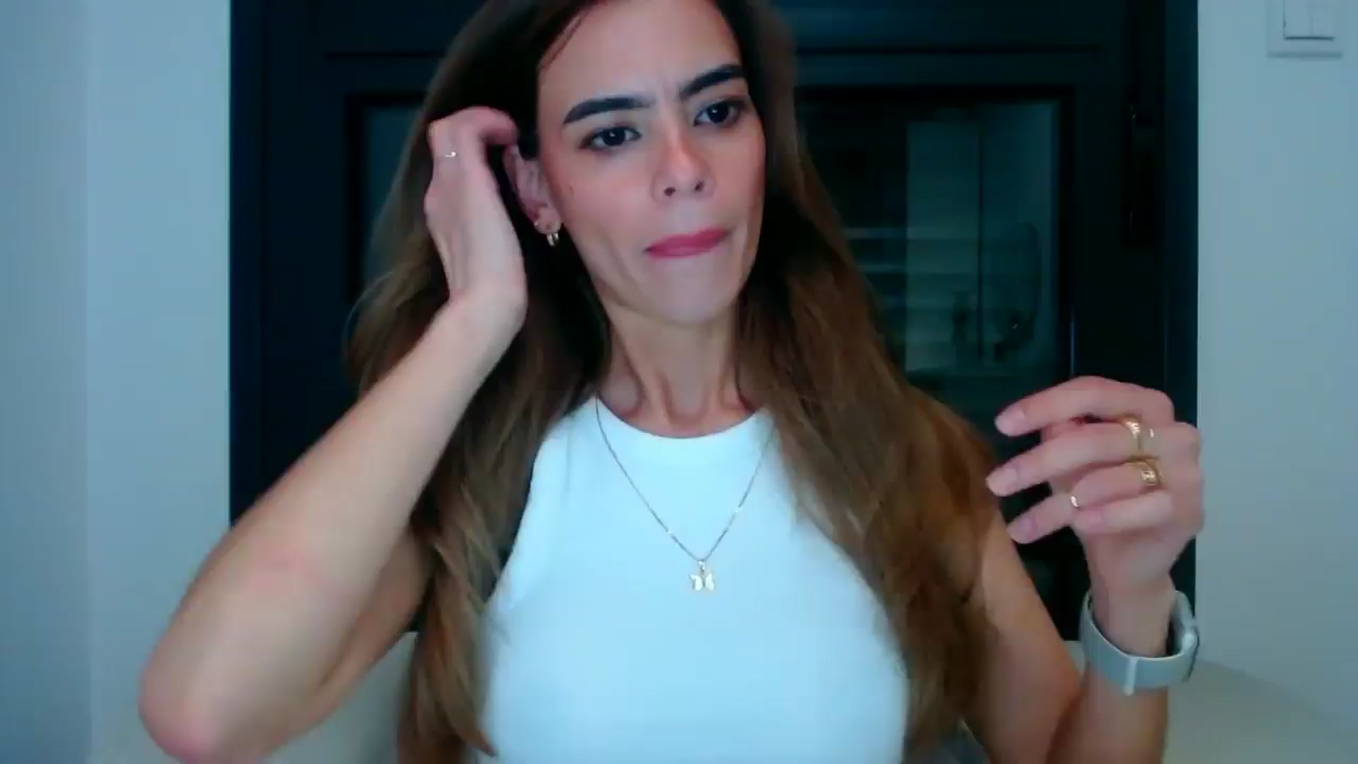 Gallery image thumbnail from fresagirl's myfreecams stream on, 08/05/2025, 22:51 image 2 of 20