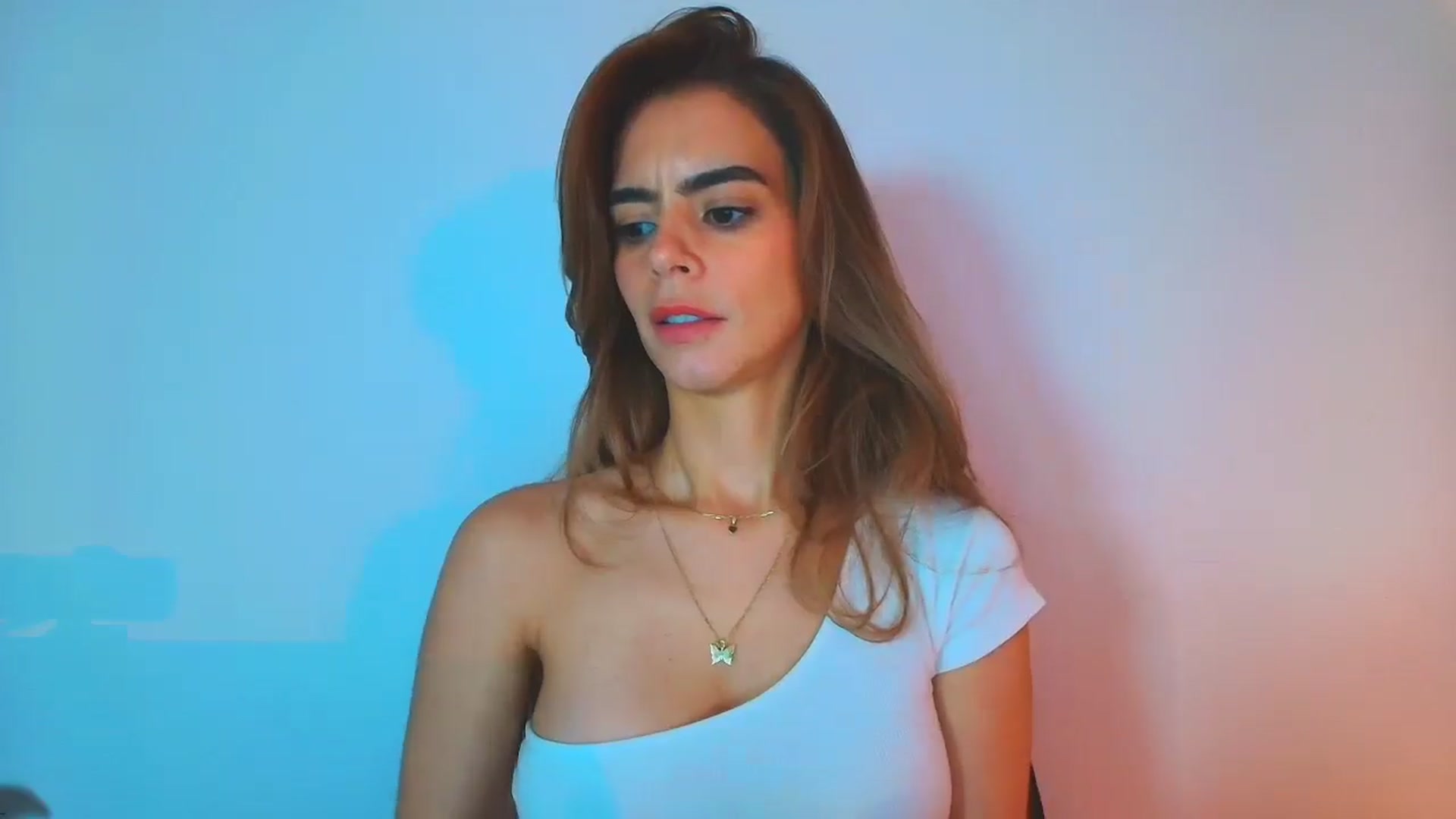 Gallery image thumbnail from fresagirl's myfreecams stream on, 09/02/2025, 01:08 image 4 of 20