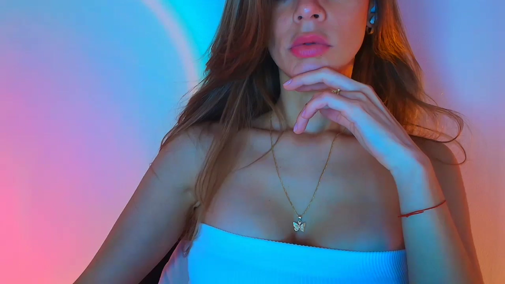 Gallery image thumbnail from fresagirl's myfreecams stream on, 09/03/2025, 21:28 image 15 of 20