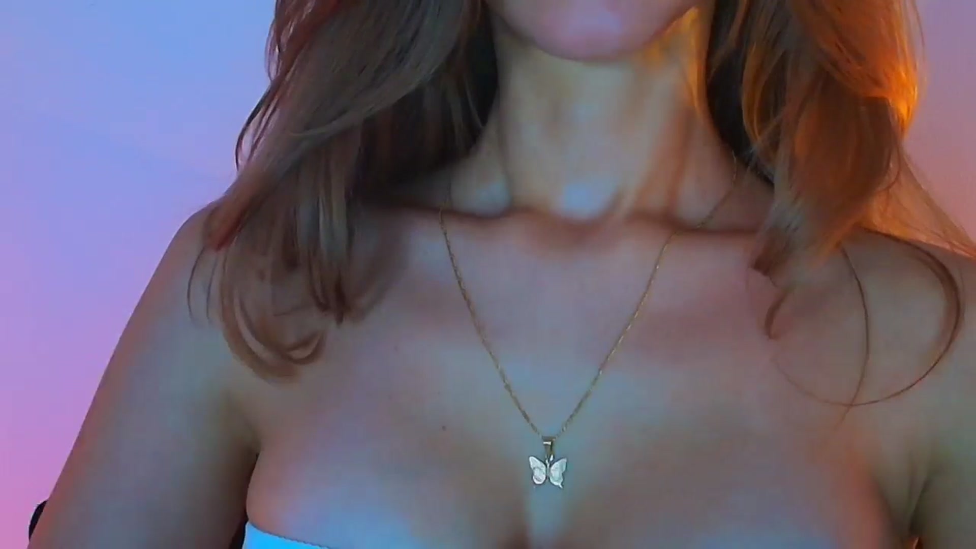Gallery image thumbnail from fresagirl's myfreecams stream on, 09/03/2025, 23:45 image 17 of 20
