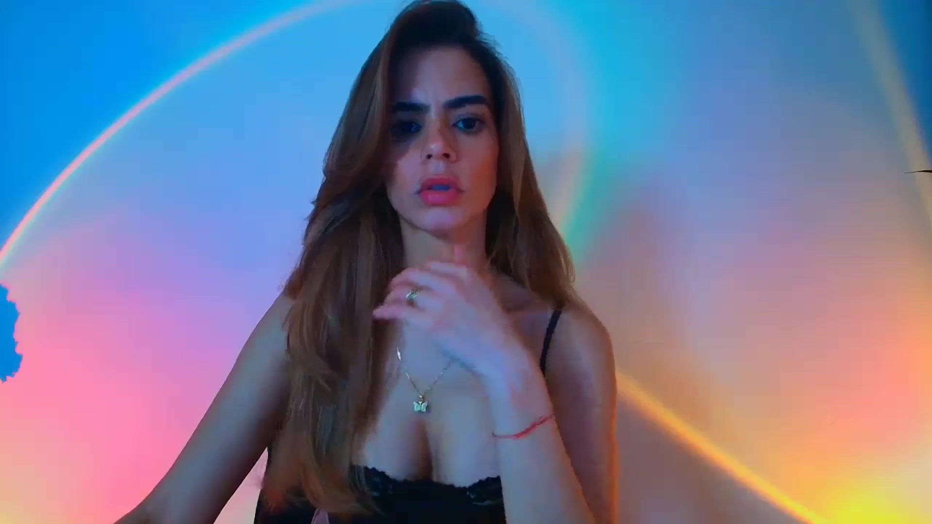 Gallery image thumbnail from fresagirl's myfreecams stream on, 09/04/2025, 20:39 image 19 of 20