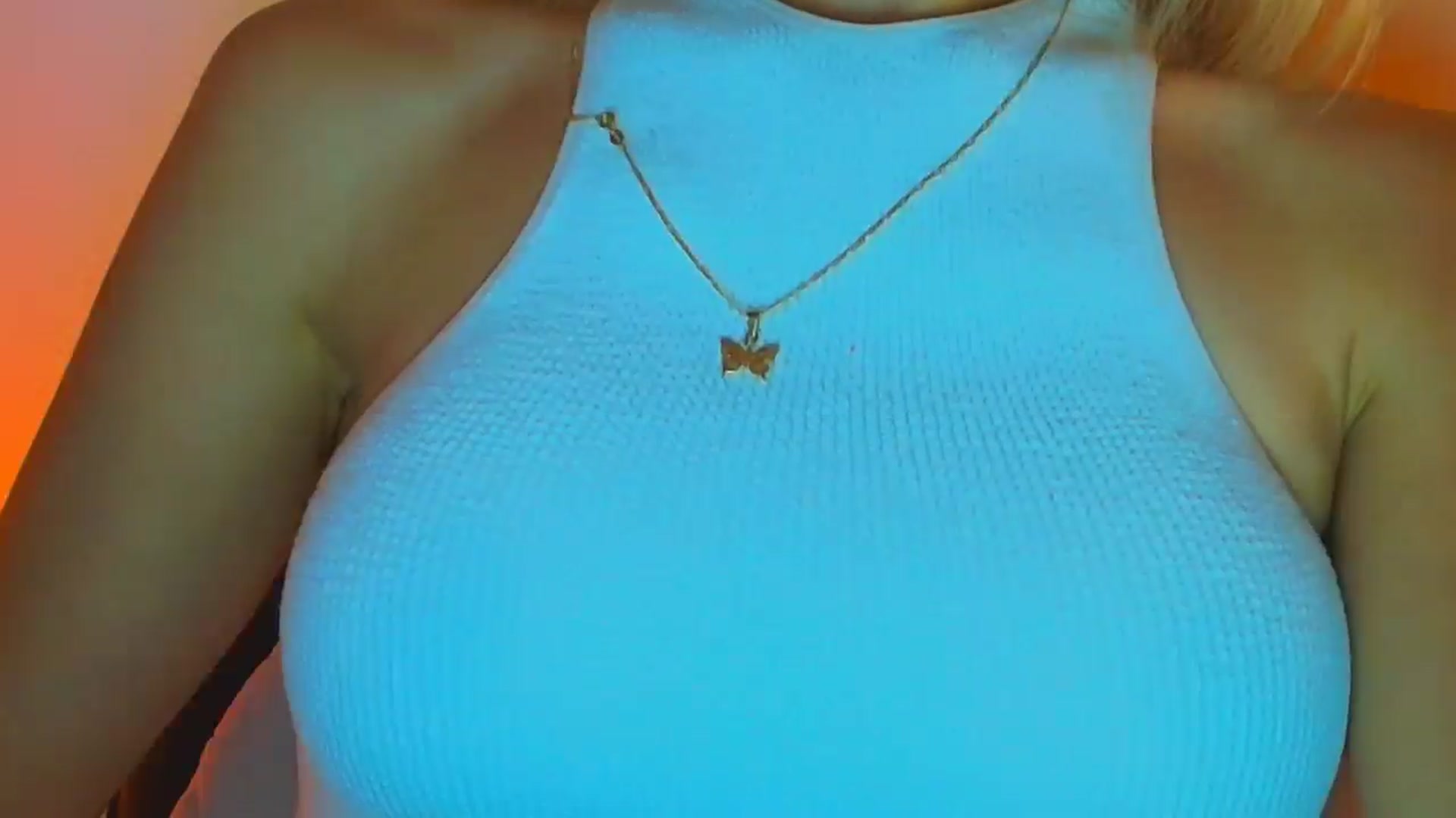 Gallery image thumbnail from fresagirl's myfreecams stream on, 10/15/2025, 21:43 image 18 of 20