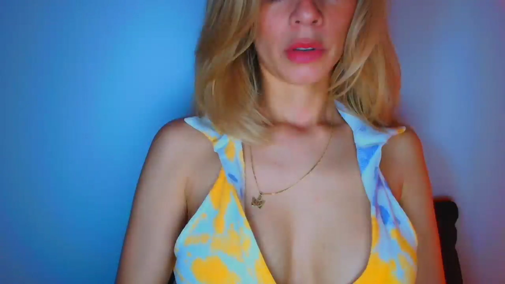 Gallery image thumbnail from fresagirl's myfreecams stream on, 11/11/2025, 22:53 image 8 of 20