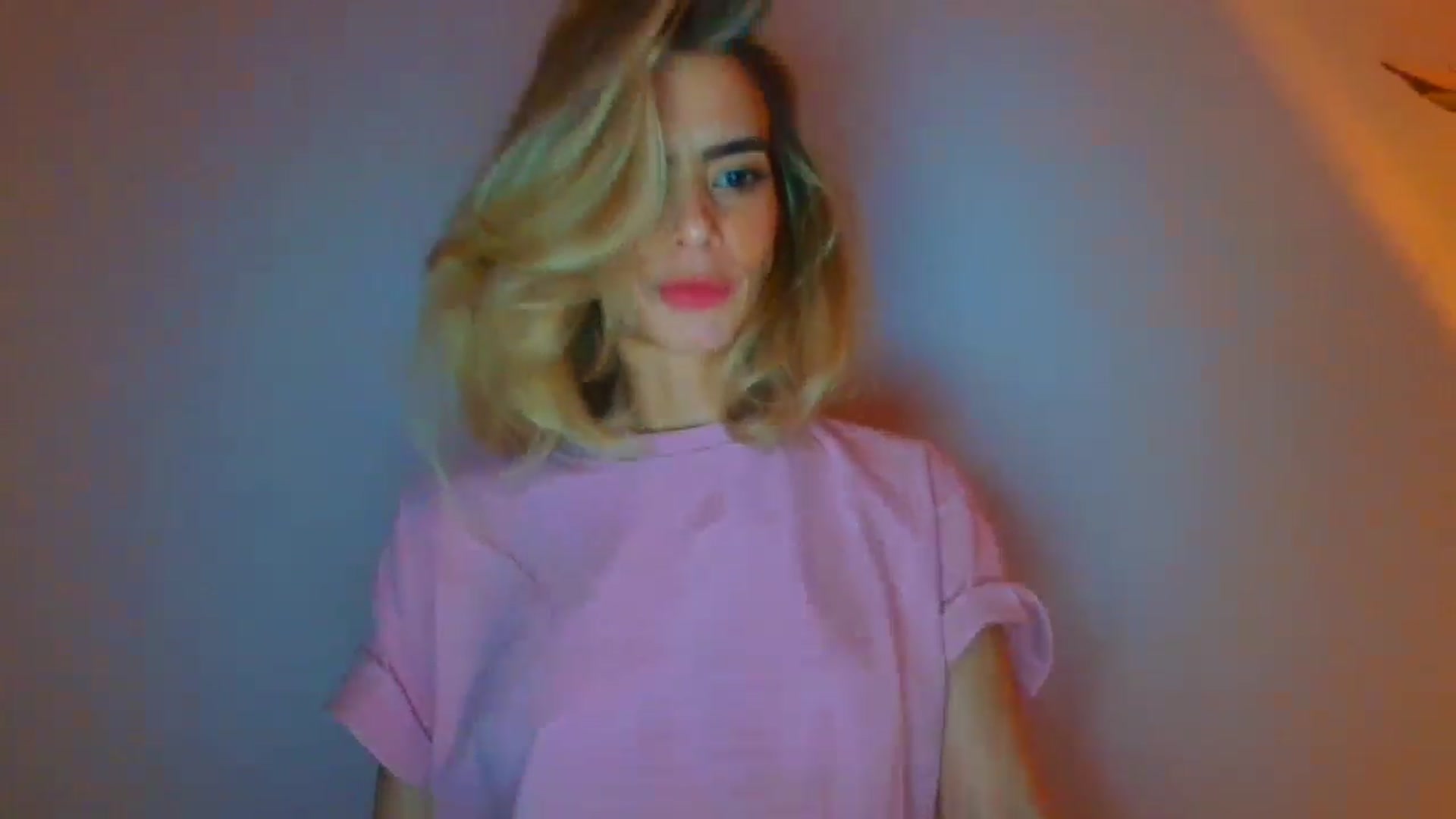 Gallery image thumbnail from fresagirl's myfreecams stream on, 11/13/2025, 22:20 image 9 of 20
