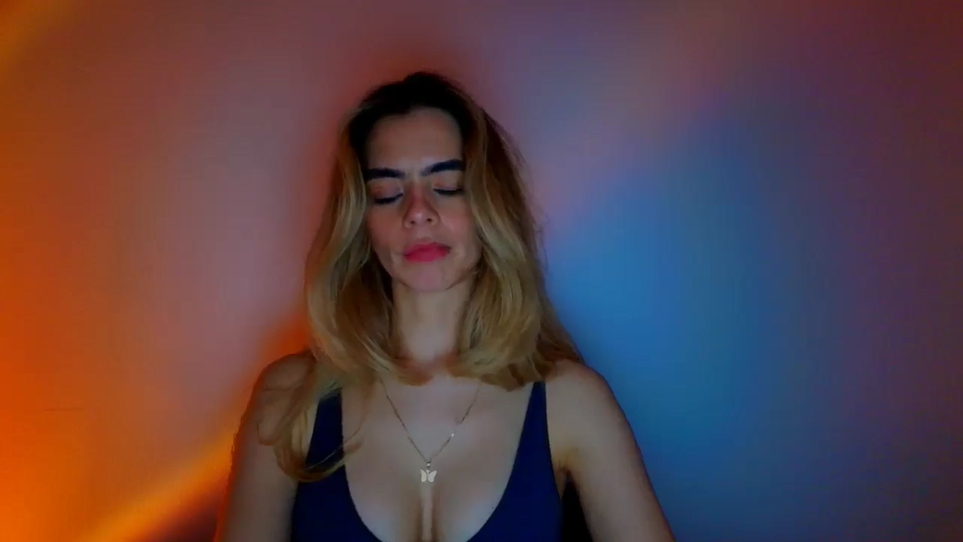 Gallery image thumbnail from fresagirl's myfreecams stream on, 01/27/2026, 23:34 image 4 of 20
