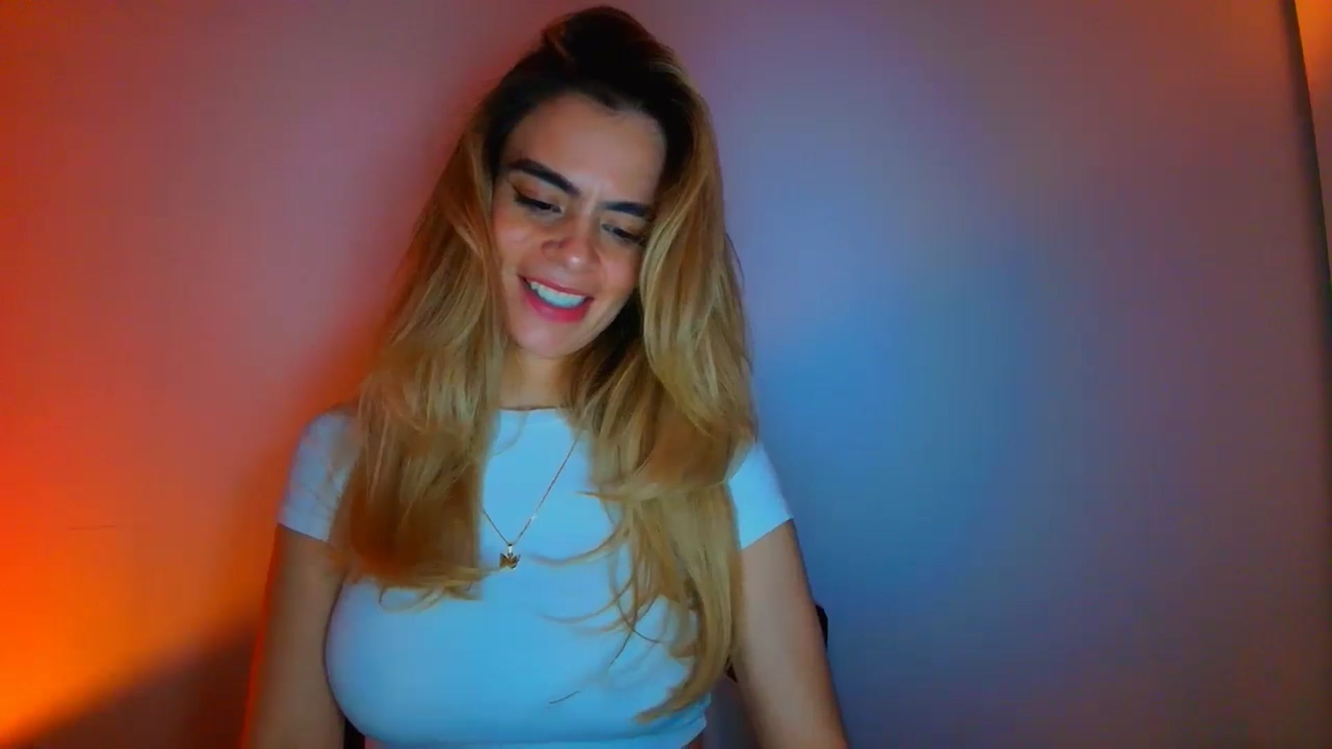 Gallery image thumbnail from fresagirl's myfreecams stream on, 01/29/2026, 23:13 image 4 of 20