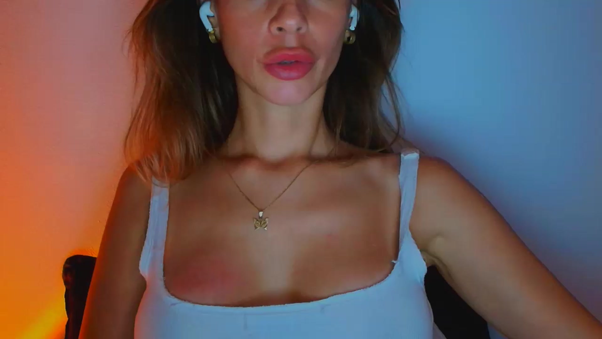 Gallery image thumbnail from fresagirl's myfreecams stream on, 07/29/2026, 22:51 image 1 of 20