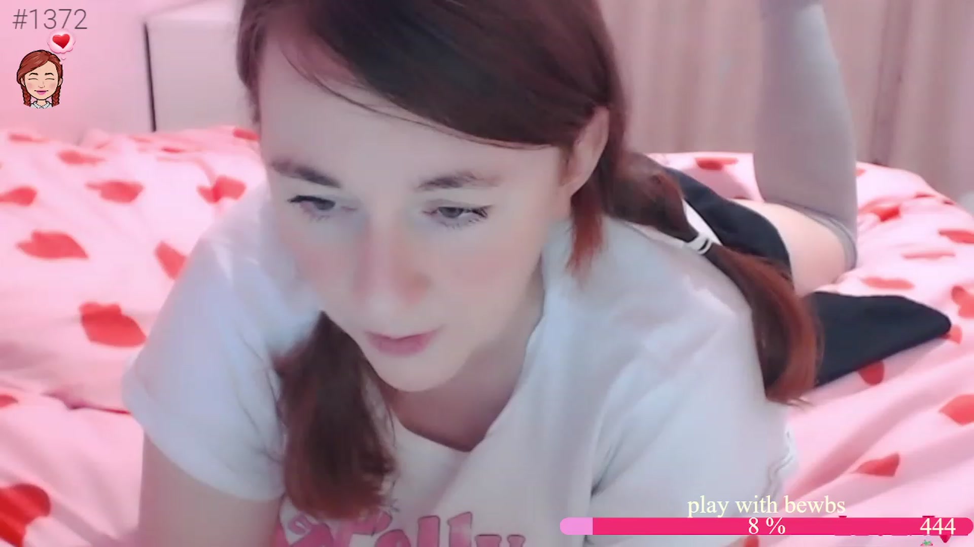 Gallery image thumbnail from freshpeachies's myfreecams stream on, 12/05/2022, 21:47 image 3 of 20