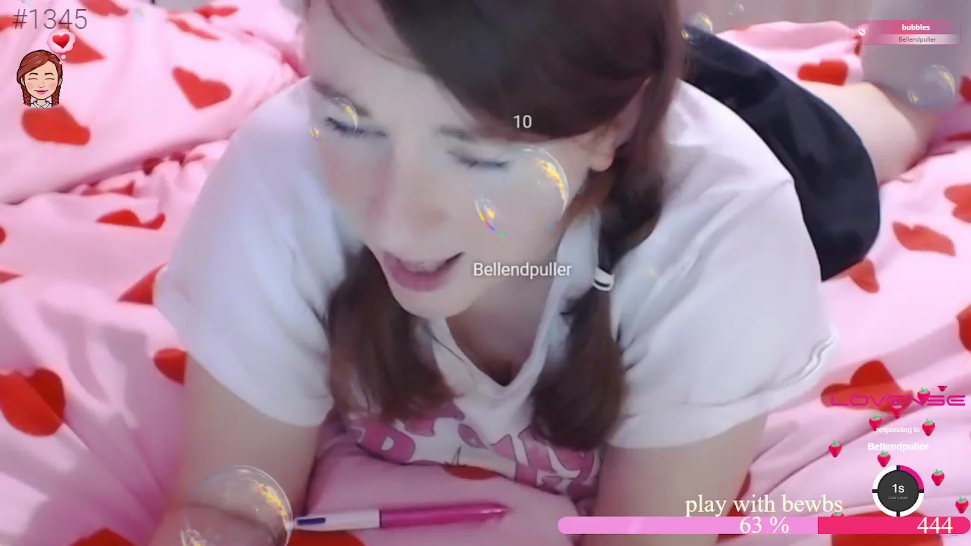 Gallery image thumbnail from freshpeachies's myfreecams stream on, 12/05/2022, 21:47 image 12 of 20