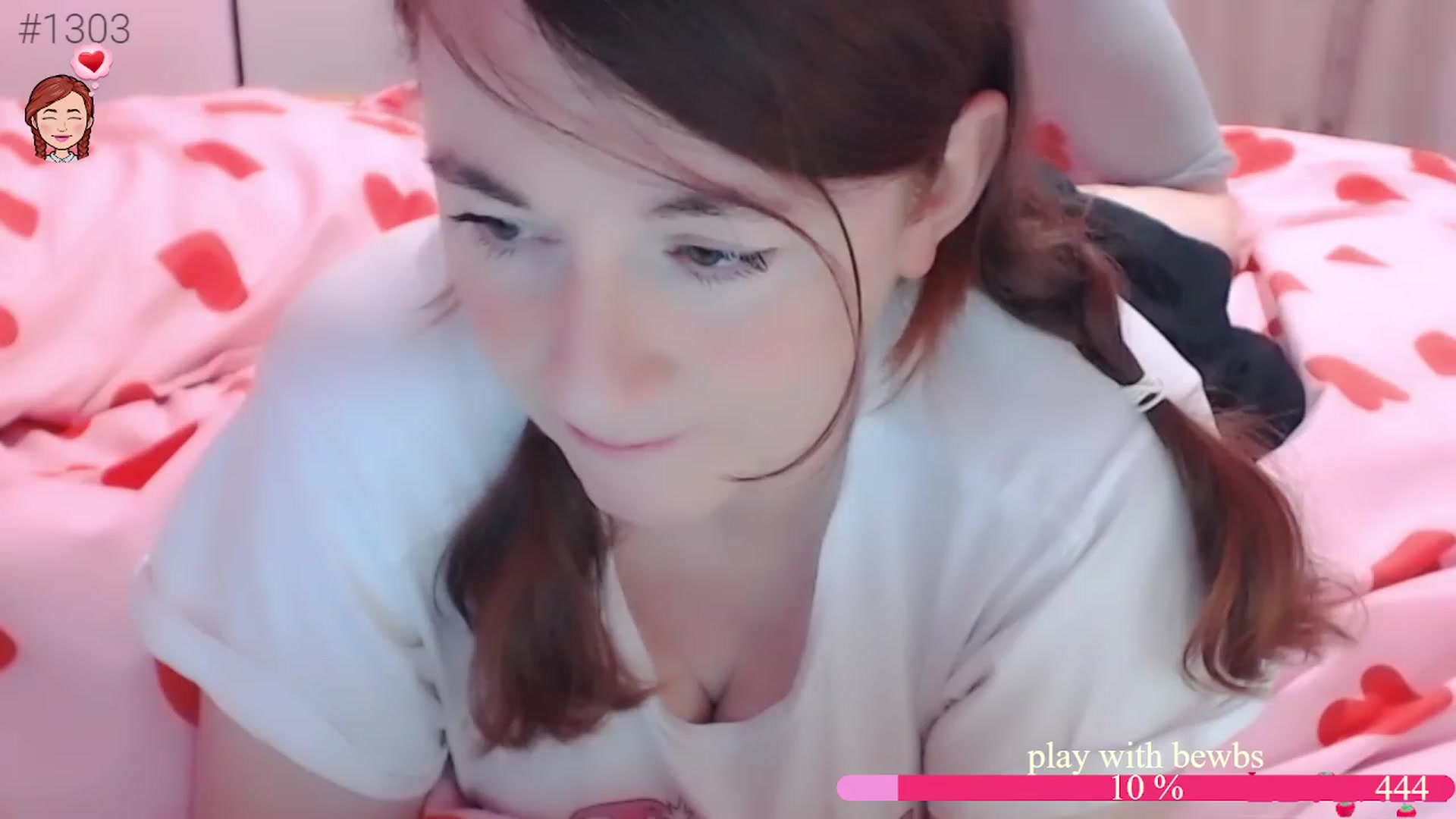 Gallery image thumbnail from freshpeachies's myfreecams stream on, 12/05/2022, 22:53 image 3 of 20