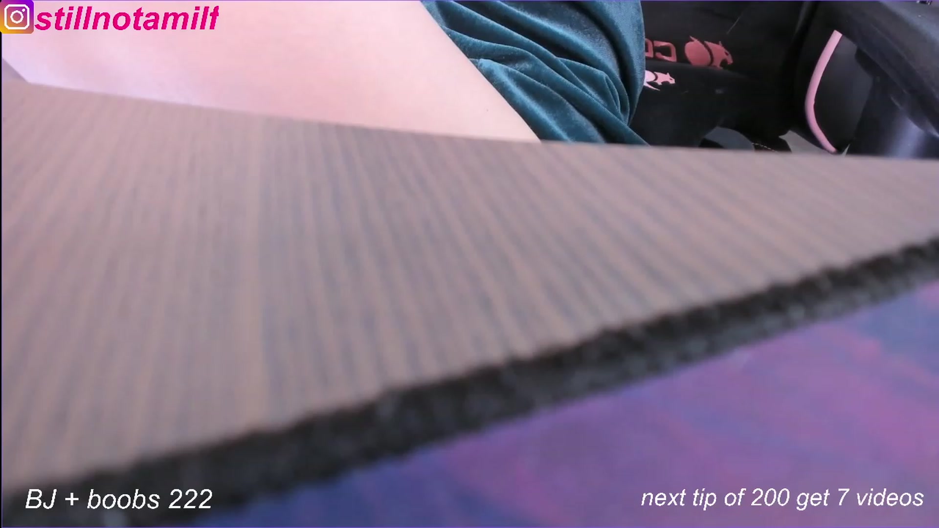 Gallery image thumbnail from fun_for_cash's myfreecams stream on, 11/16/2022, 18:35 image 8 of 20
