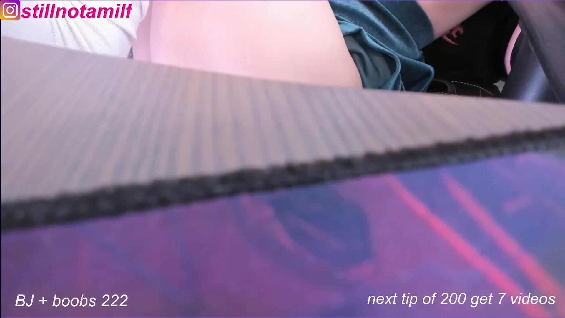 Gallery image thumbnail from fun_for_cash's myfreecams stream on, 11/17/2022, 20:18 image 15 of 20