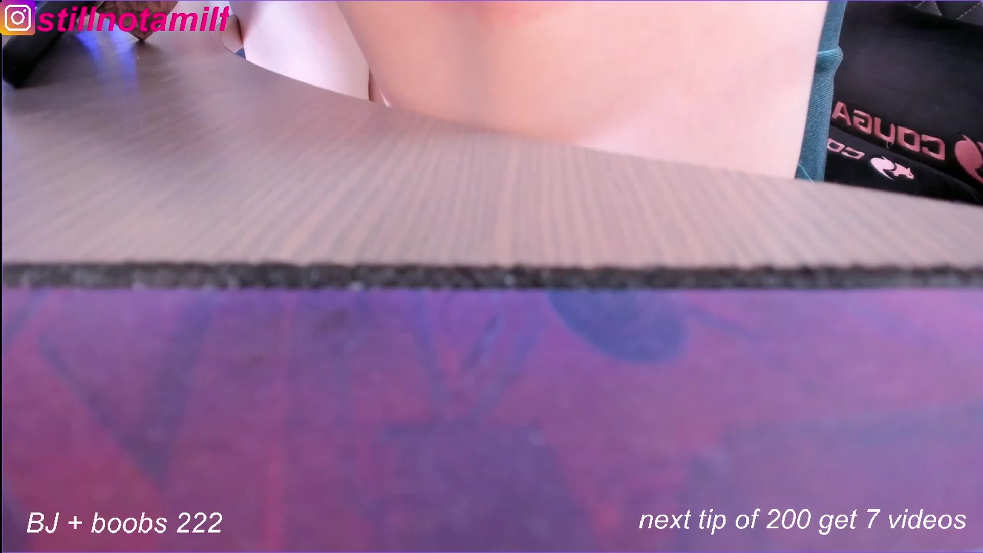 Gallery image thumbnail from fun_for_cash's myfreecams stream on, 11/17/2022, 22:21 image 9 of 20