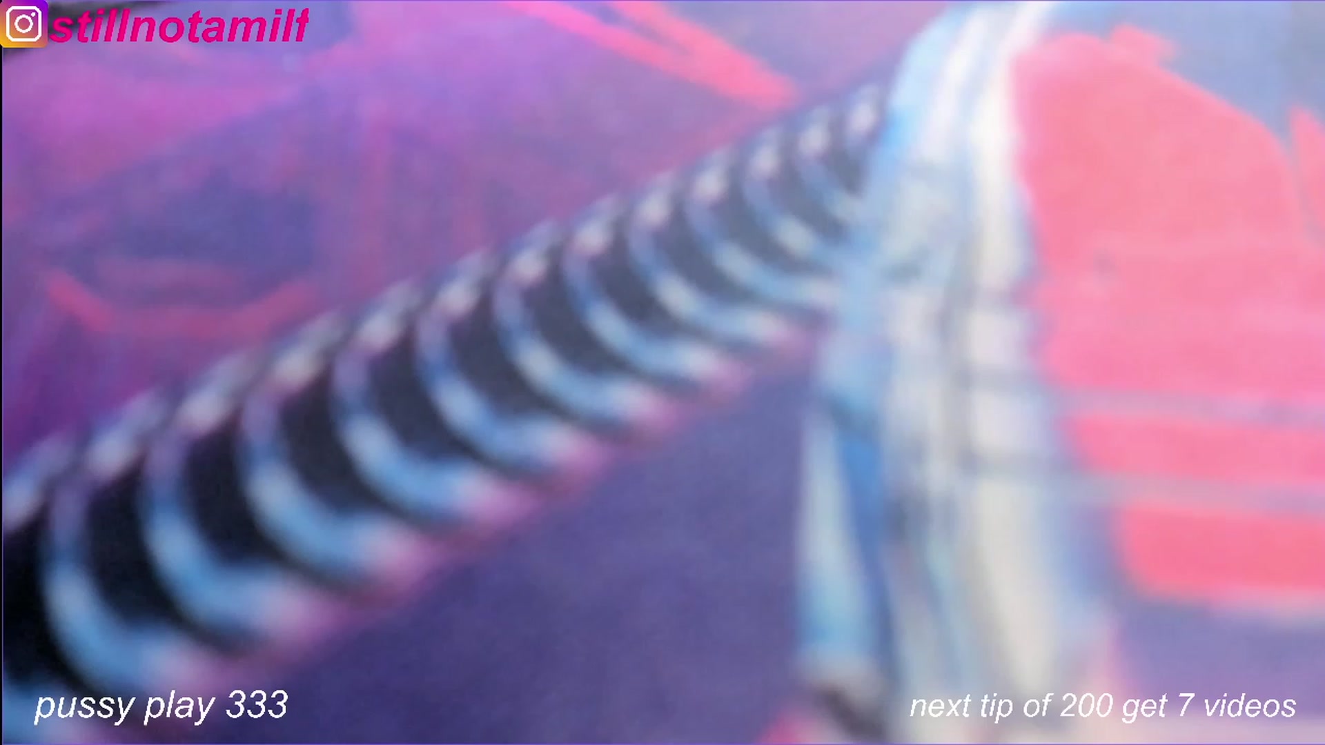 Gallery image thumbnail from fun_for_cash's myfreecams stream on, 01/05/2023, 21:04 image 8 of 20
