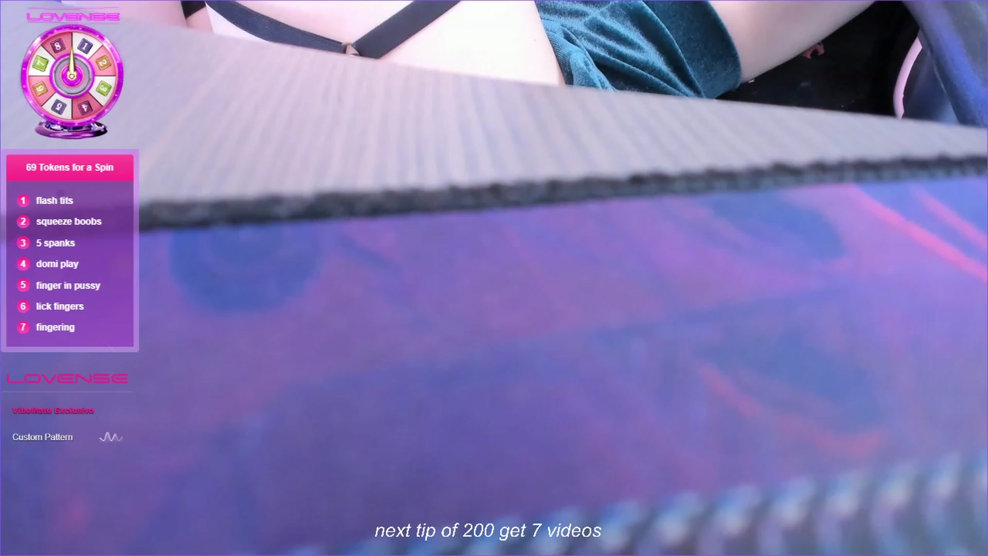 Gallery image thumbnail from fun_for_cash's myfreecams stream on, 04/01/2023, 15:17 image 15 of 20
