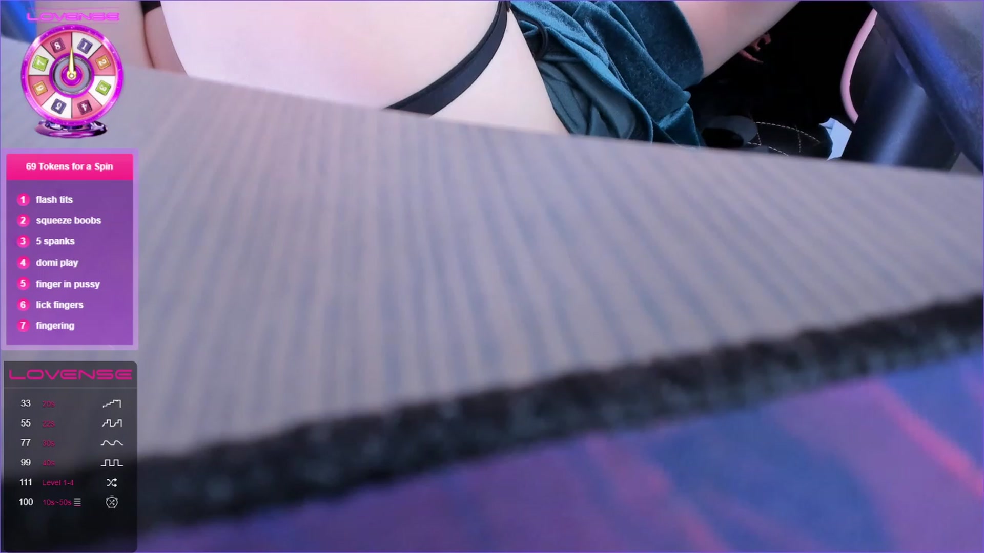 Gallery image thumbnail from fun_for_cash's myfreecams stream on, 04/10/2023, 15:23 image 17 of 20