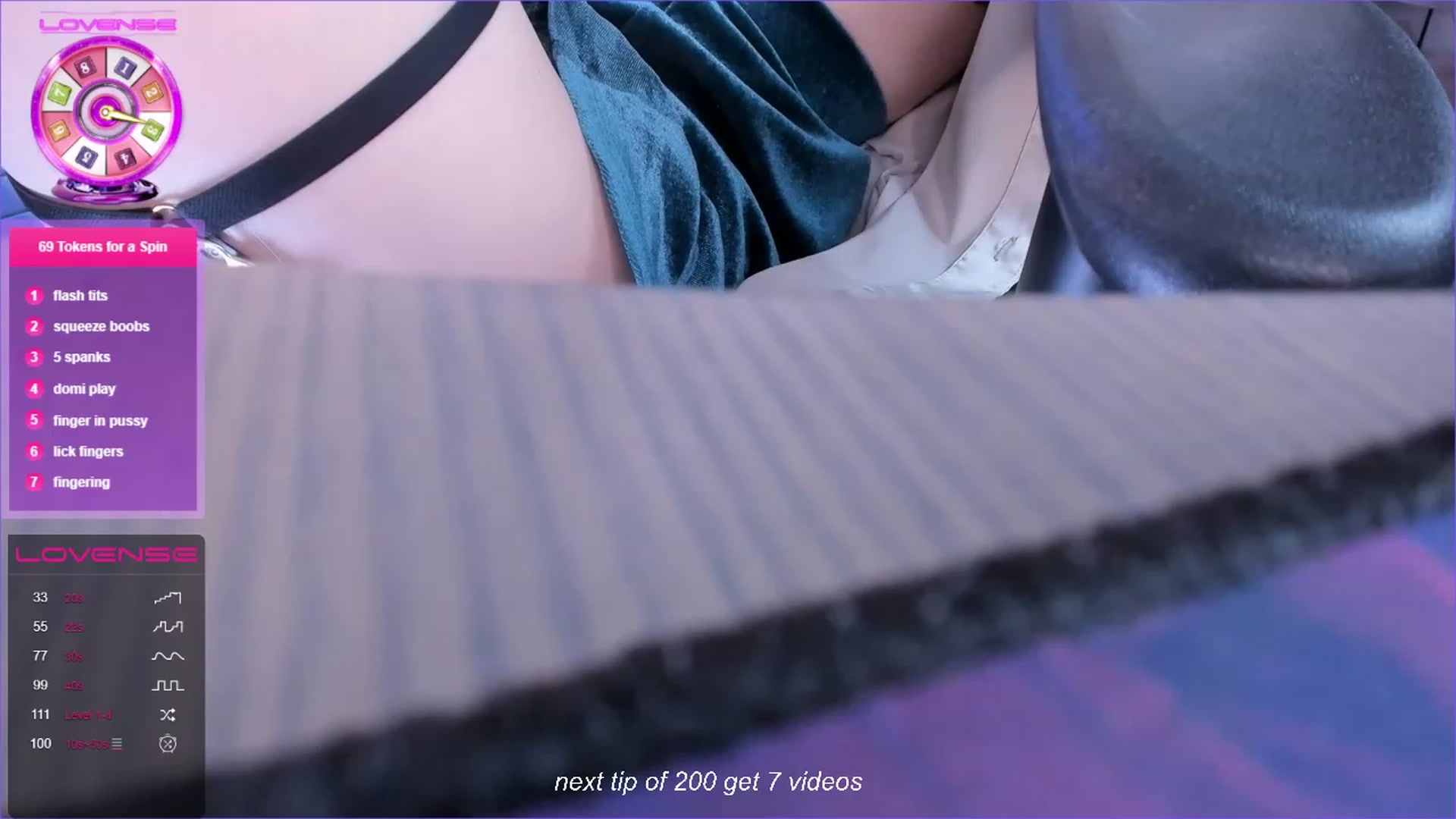 Gallery image thumbnail from fun_for_cash's myfreecams stream on, 04/15/2023, 18:21 image 3 of 20