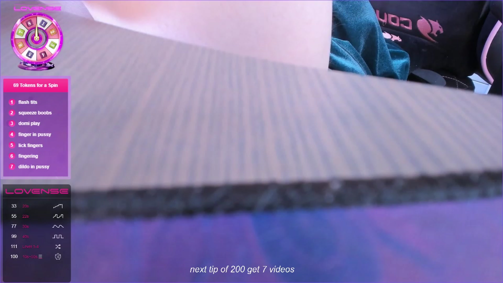 Gallery image thumbnail from fun_for_cash's myfreecams stream on, 04/17/2023, 20:06 image 12 of 20