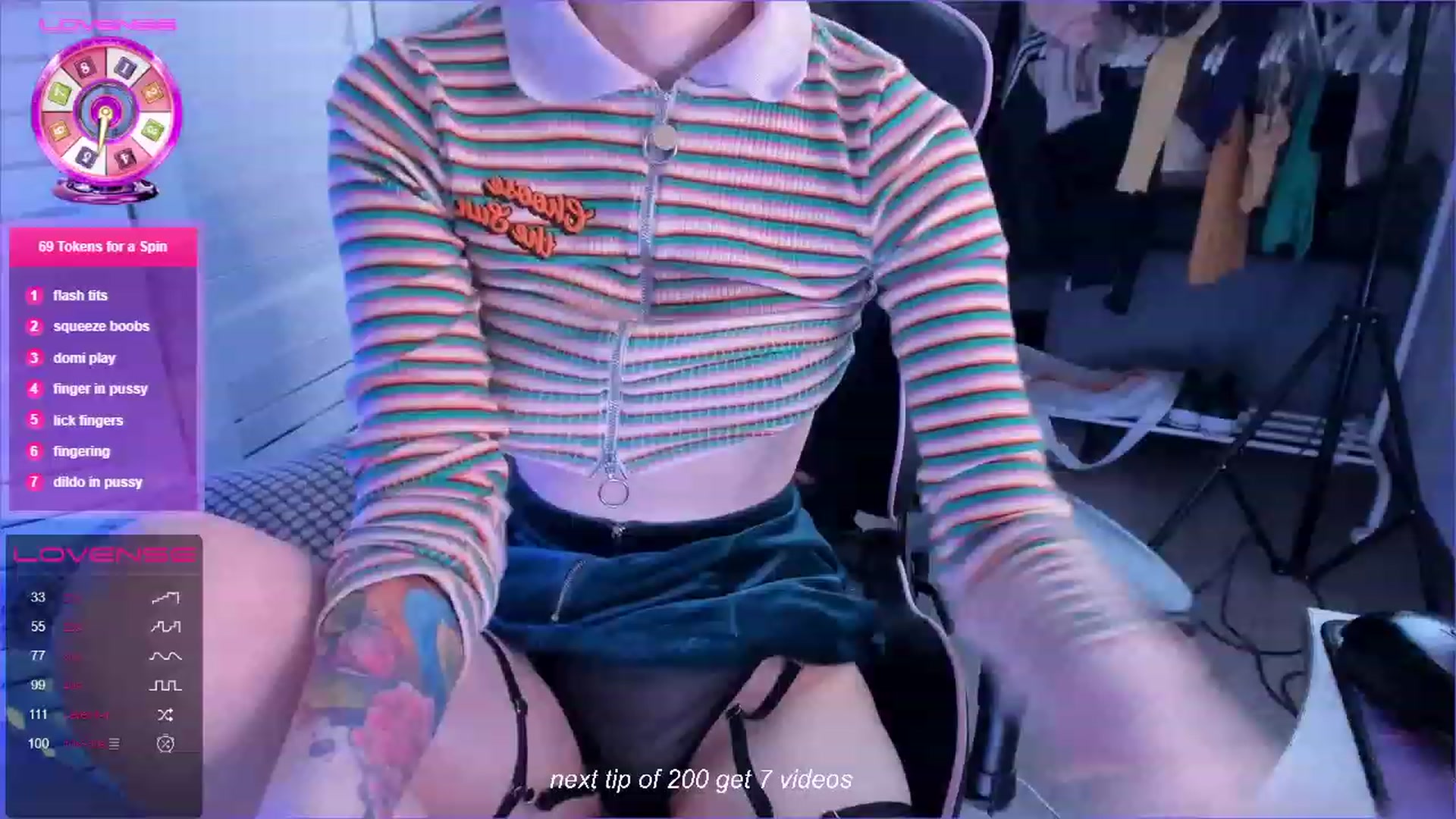 Gallery image thumbnail from fun_for_cash's myfreecams stream on, 04/18/2023, 17:33 image 17 of 20