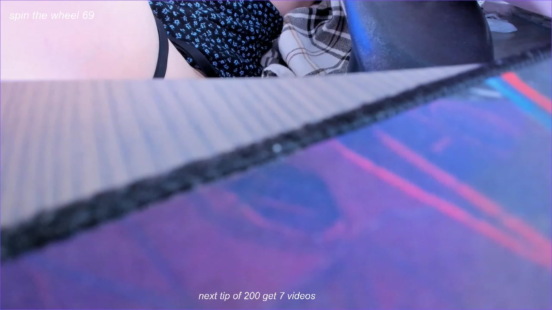 Gallery image thumbnail from fun_for_cash's myfreecams stream on, 08/08/2023, 19:34 image 16 of 20