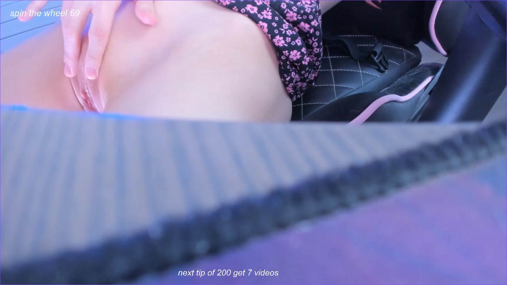 Gallery image thumbnail from fun_for_cash's myfreecams stream on, 10/18/2023, 16:57 image 20 of 20