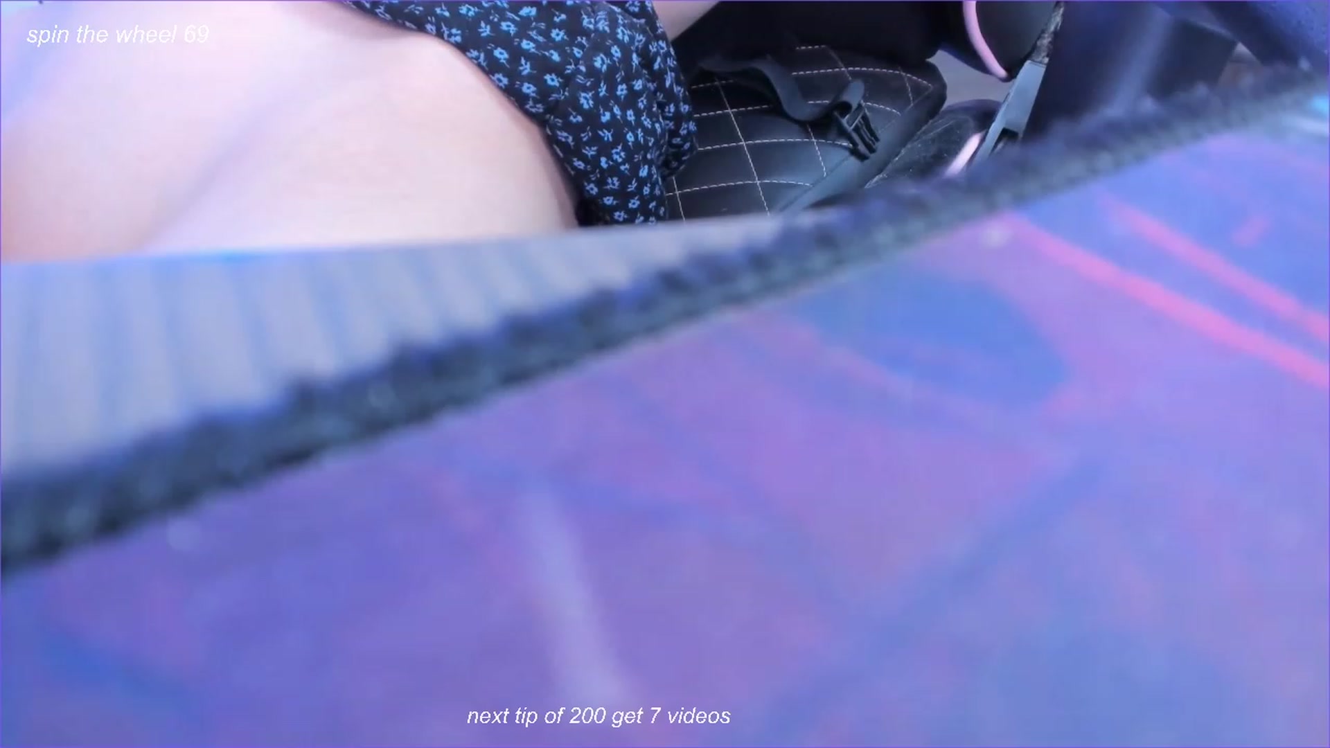 Gallery image thumbnail from fun_for_cash's myfreecams stream on, 10/19/2023, 17:35 image 14 of 20