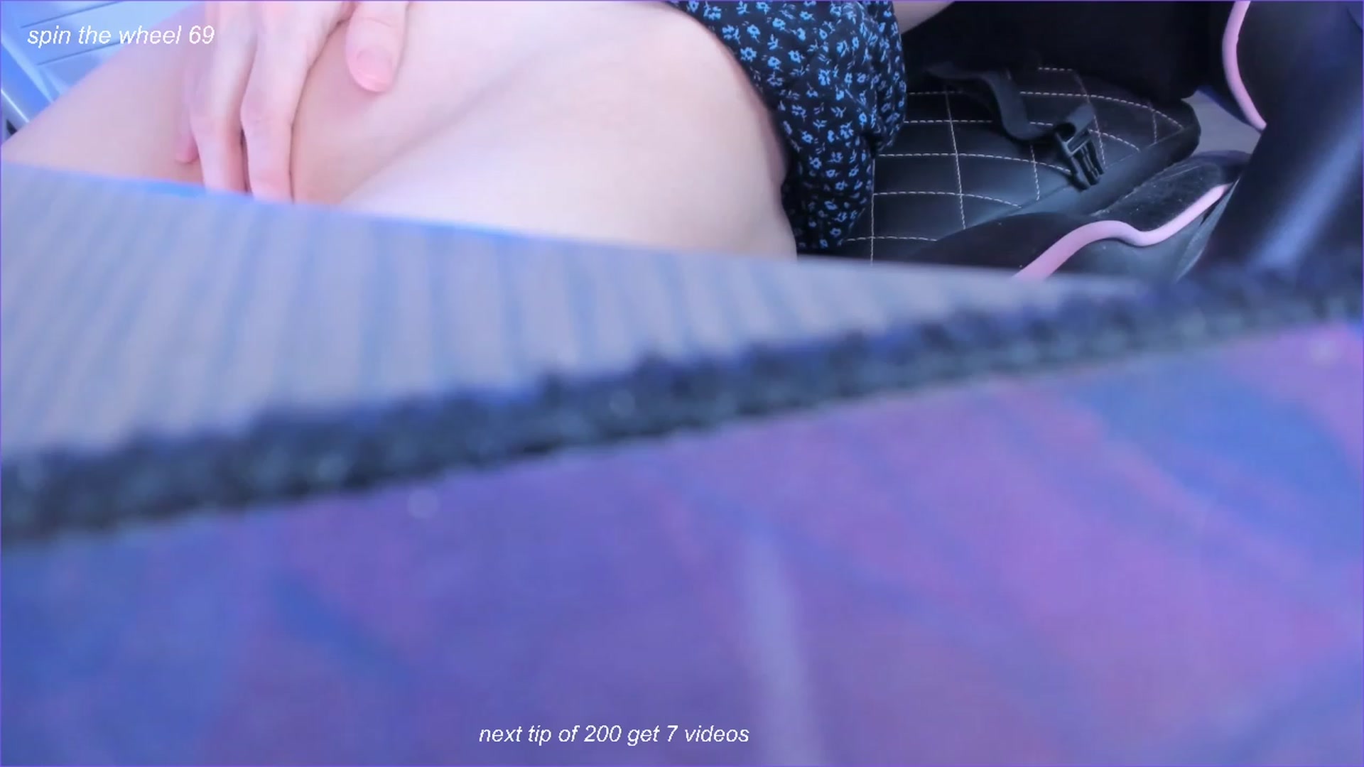 Gallery image thumbnail from fun_for_cash's myfreecams stream on, 10/19/2023, 17:35 image 4 of 20