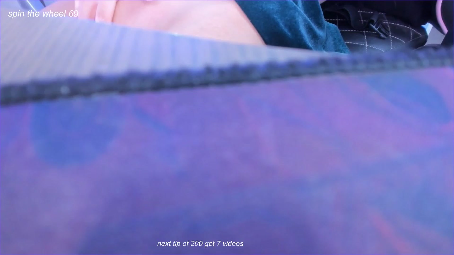 Gallery image thumbnail from fun_for_cash's myfreecams stream on, 10/29/2023, 18:33 image 16 of 20