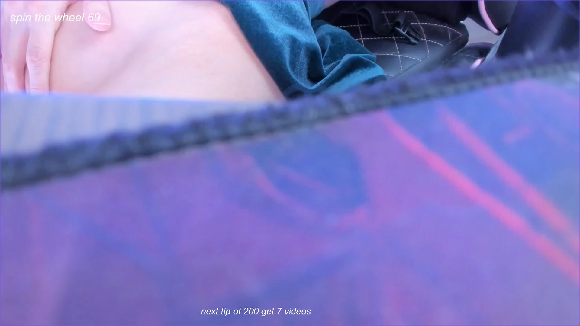 Gallery image thumbnail from fun_for_cash's myfreecams stream on, 10/29/2023, 19:33 image 3 of 20