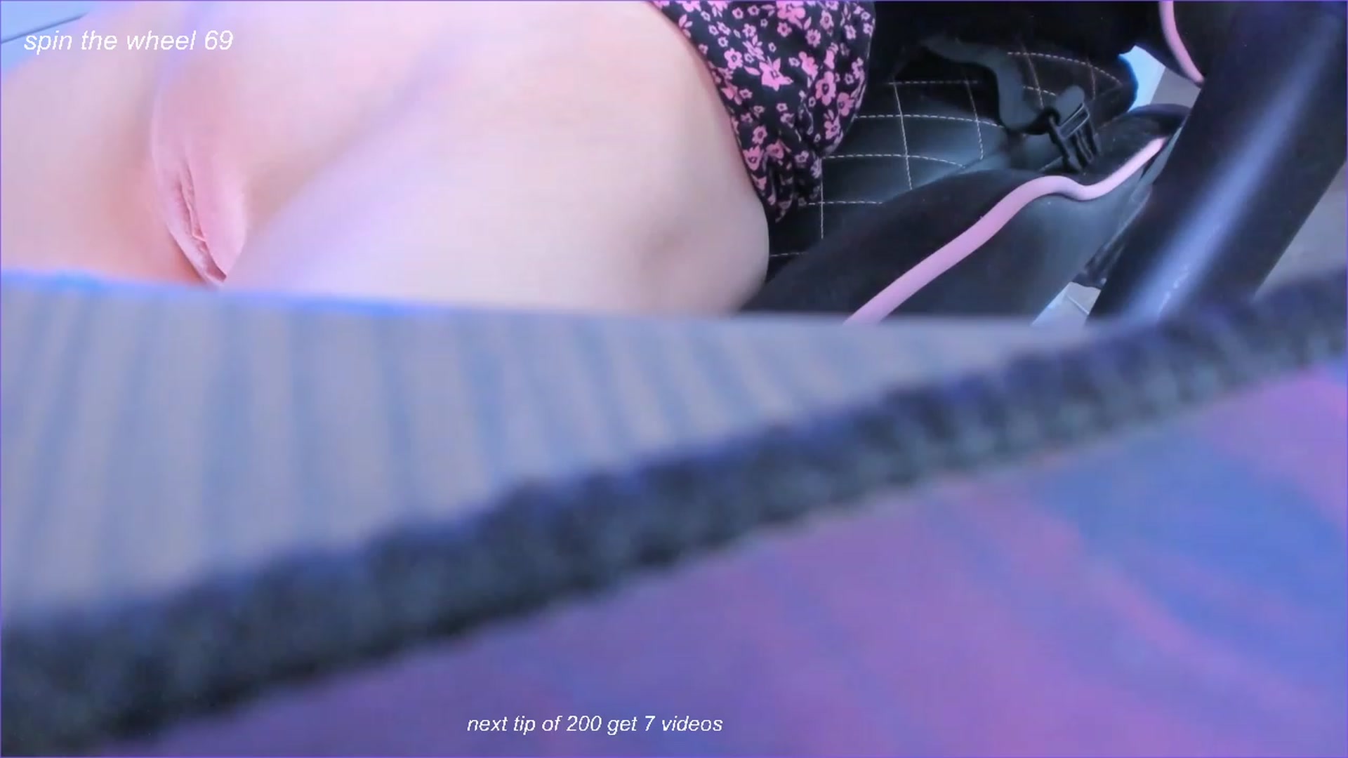 Gallery image thumbnail from fun_for_cash's myfreecams stream on, 11/06/2023, 14:06 image 7 of 20