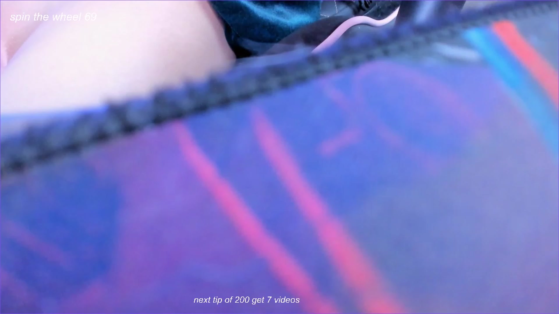 Gallery image thumbnail from fun_for_cash's myfreecams stream on, 11/06/2023, 15:00 image 13 of 20