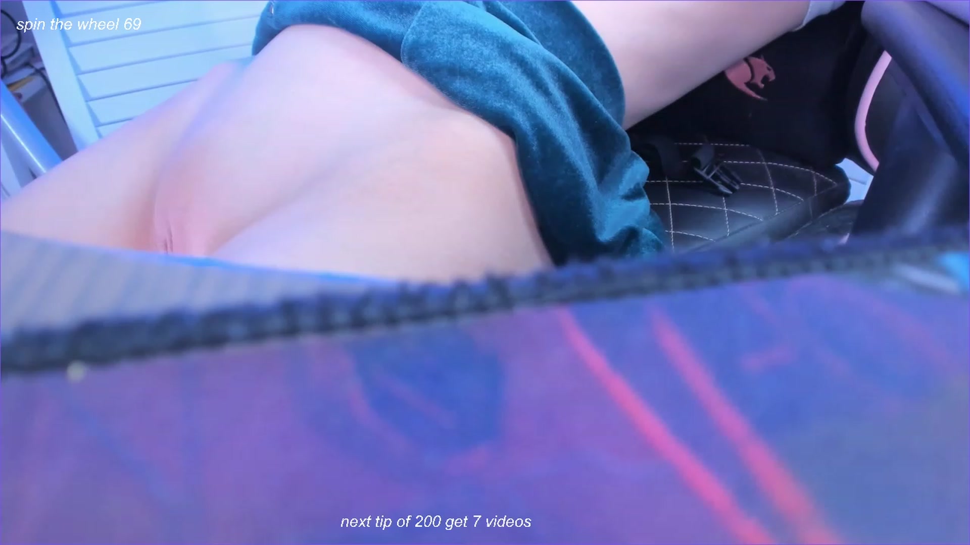 Gallery image thumbnail from fun_for_cash's myfreecams stream on, 11/09/2023, 15:42 image 11 of 20