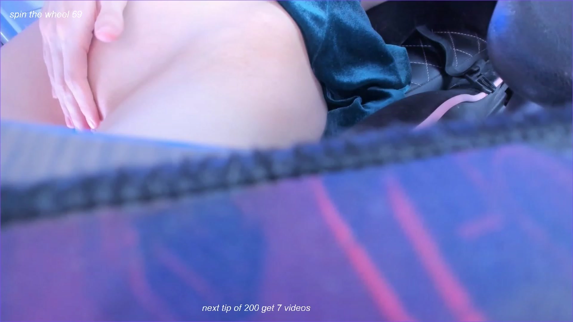 Gallery image thumbnail from fun_for_cash's myfreecams stream on, 11/23/2023, 16:03 image 3 of 20