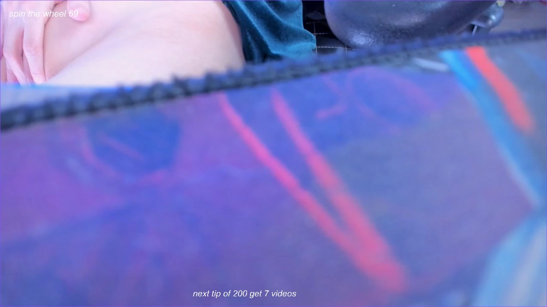 Gallery image thumbnail from fun_for_cash's myfreecams stream on, 11/23/2023, 17:14 image 7 of 20