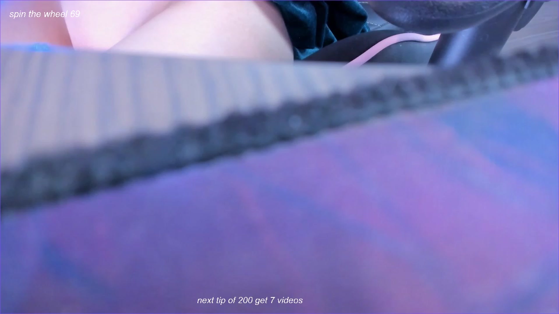 Gallery image thumbnail from fun_for_cash's myfreecams stream on, 11/23/2023, 18:22 image 16 of 20