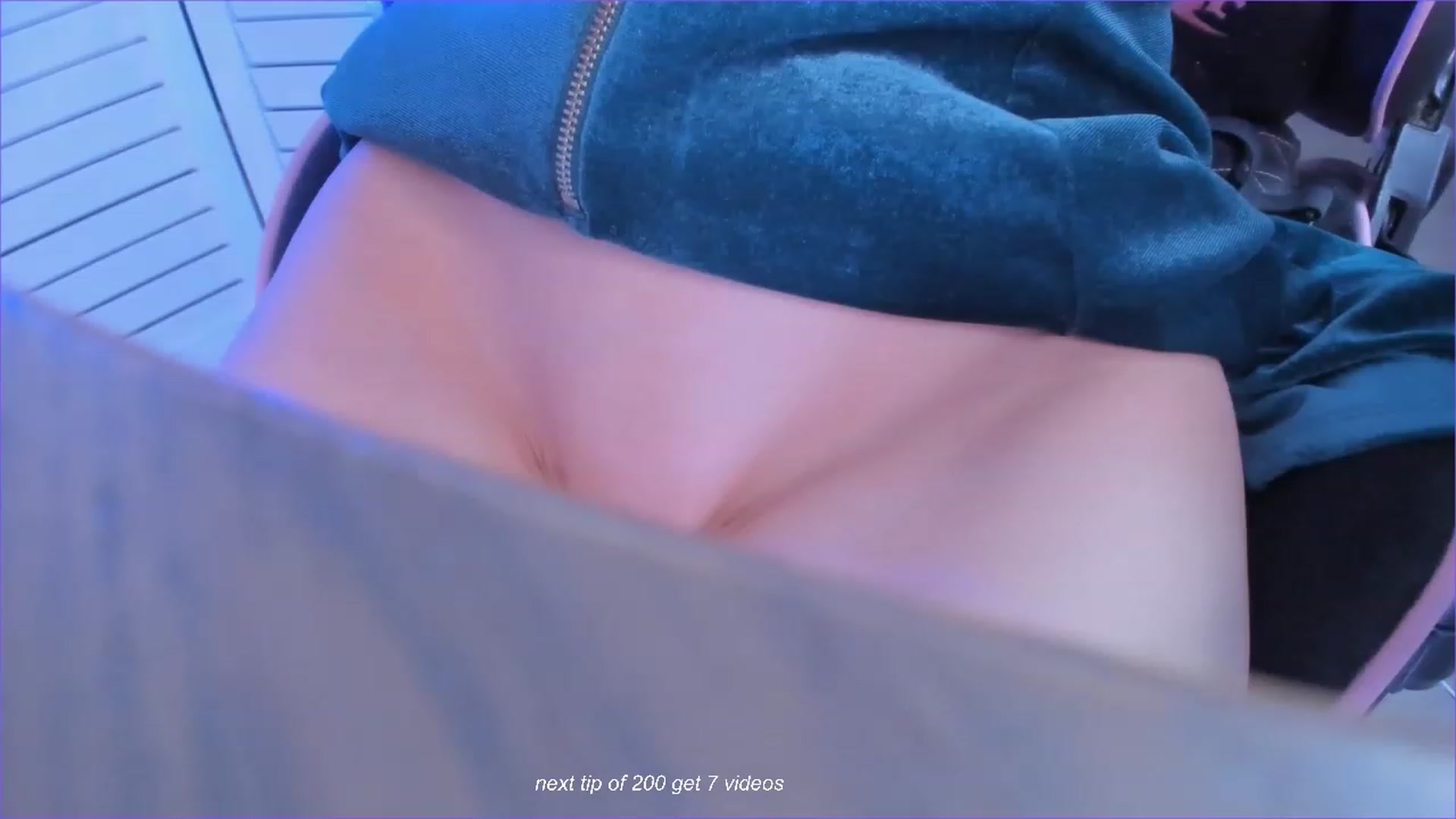 Gallery image thumbnail from fun_for_cash's myfreecams stream on, 12/24/2023, 15:39 image 19 of 20