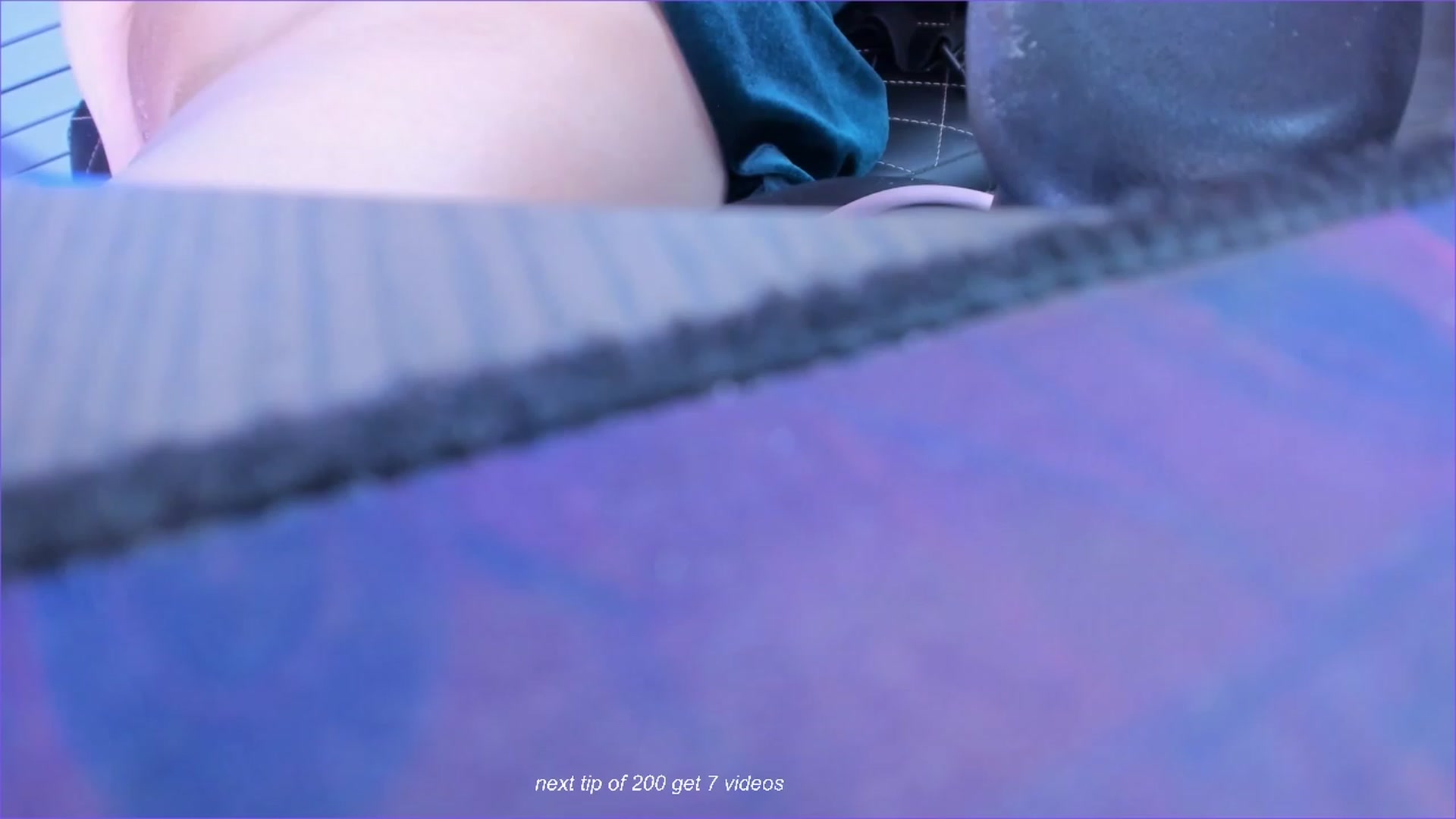 Gallery image thumbnail from fun_for_cash's myfreecams stream on, 12/24/2023, 21:08 image 15 of 20